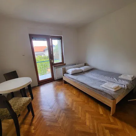 Nastanitev v družini Garden House Ljubljana